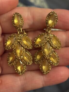 Monet Vintage Articulating Gold Tone Rhinestone Clip-On Dangle Earrings Runway